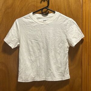 Cropped baby white T size M BDG brand
